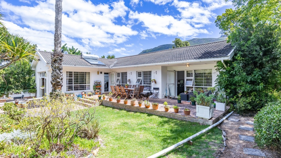 3 Bedroom Property for Sale in Valley Area Western Cape